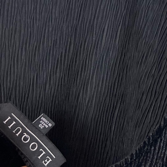 NWT Eloquii Flare Sleeve Textured Velvet Mini Dress in Black - Picture 6 of 7